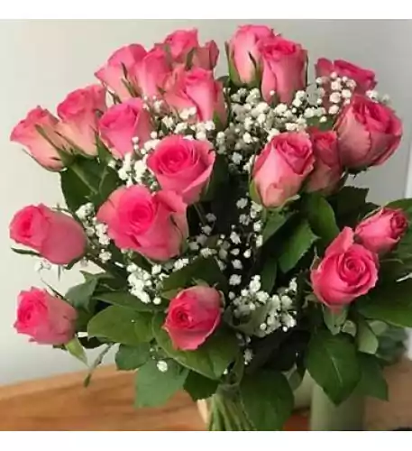 20 Pink Roses With Gyp