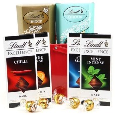 30 Damask Chocolates Gift Box