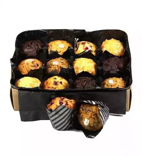 12 Assorted Muffins Basket 12 Assorted Muffins Basket