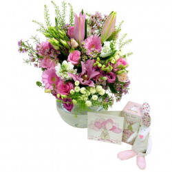 Baby Girl Rufus Rabbit Gift Set