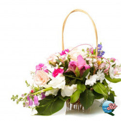Basket of pink and white flowers (Refined)