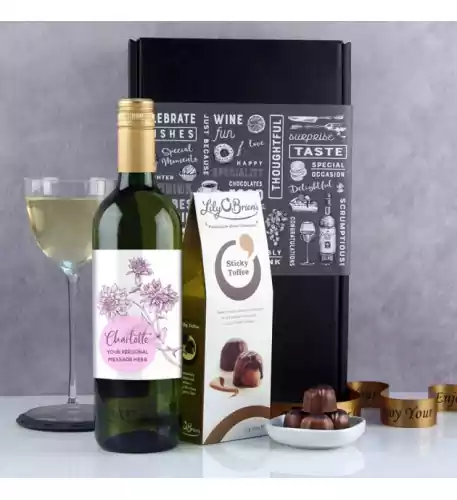 Purple Dahlia Personalised Wine Gift
