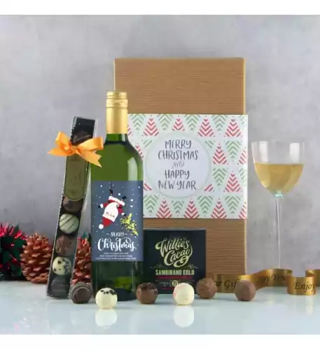 Christmas Wine Gifts - Santa Lights Up The Tree