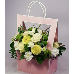 A message of love - a flower bag in a spring mood (Small)