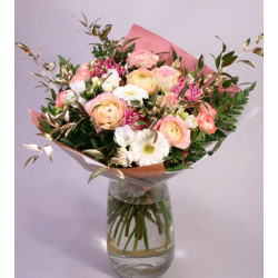  Oriflame unique event flowers