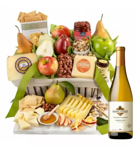 California Farmstead Fruit Basket with Wine - Margaretts Vineyard Sauvignon Blanc