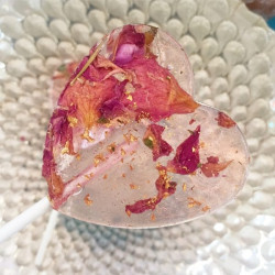 Edible Demaskan Rose Petal Lollipop Favours