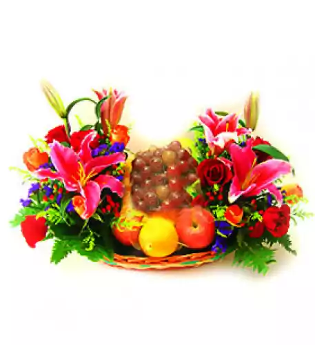 Basket Mix Seasonal Fruit garnish with Mix Flowers-1
