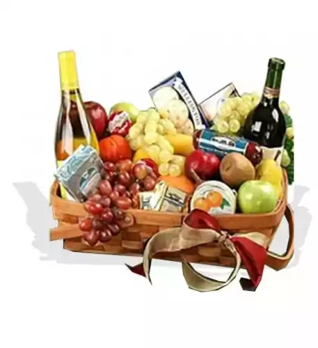 Gourmet Fruit Hamper With Wine