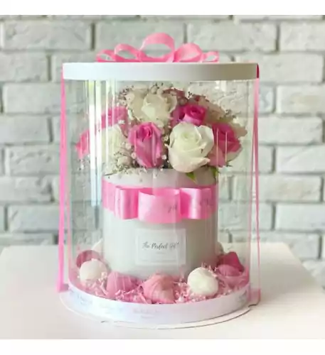 Beautiful Roses with Dipped Strawberries Beautiful Roses with Dipped Strawberries