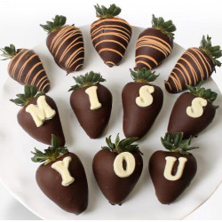 'Miss You' Chocolate-Dipped Strawberries