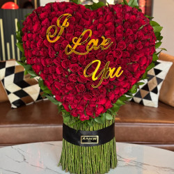 300 Luxury Red Roses (300)