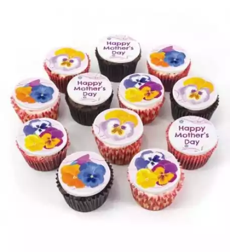 12 Floral Mum Cupcakes