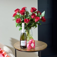 Dozen Luxury Red Roses Prosecco & Chocolates Gift Set