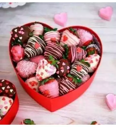 Berry Romantic Strawberries Berry Romantic Strawberries