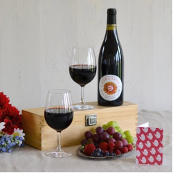 The Cotes du Rhone Red Wine Gift