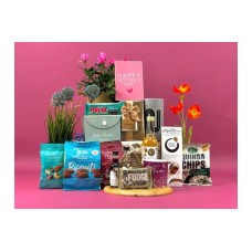 Mums Special Gift Basket