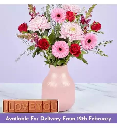Big Blooms Love Bouquet with LOVE Bar