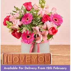 Luxury Valentines Hatbox & I Love You Chocolate Bar Luxury Valentines Hatbox & I Love You Chocolate Bar