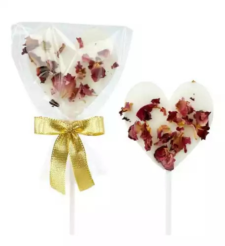  White heart lollipops with rose petals (10 pieces)