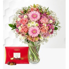 Rose Serenade with Chocolates (Standard)