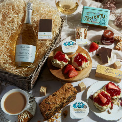 Luxury Afternoon Tea with Prosecco Hamper
