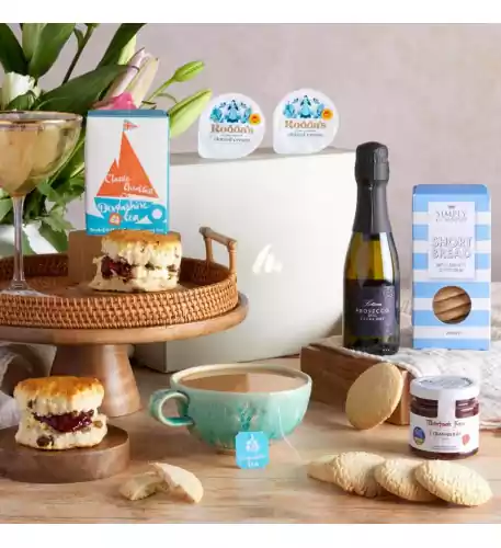 Cream Tea Hamper with Prosecco Cream Tea Hamper with Prosecco