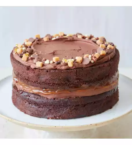 Chocolate Fudge Caramel Cake