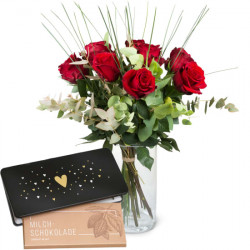 9 Red Roses with greenery and Munz bar of chocolate Heart