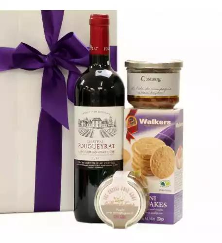 Aperitif gift with French wine and French delicacies