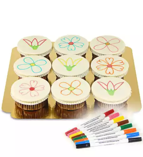  Cupcakes with cake pens