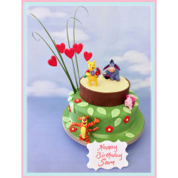 Pooh Bear Cake