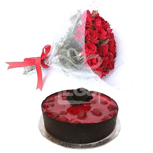 Cake from Marriott Hotel with Red Roses