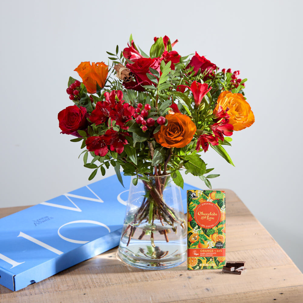 Noel and Love and Chocolate Orange Bar Letterbox Gift Set