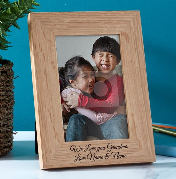 We Love You Grandma Personalised Wooden Photo Frame - Portrait (Size (4x6))